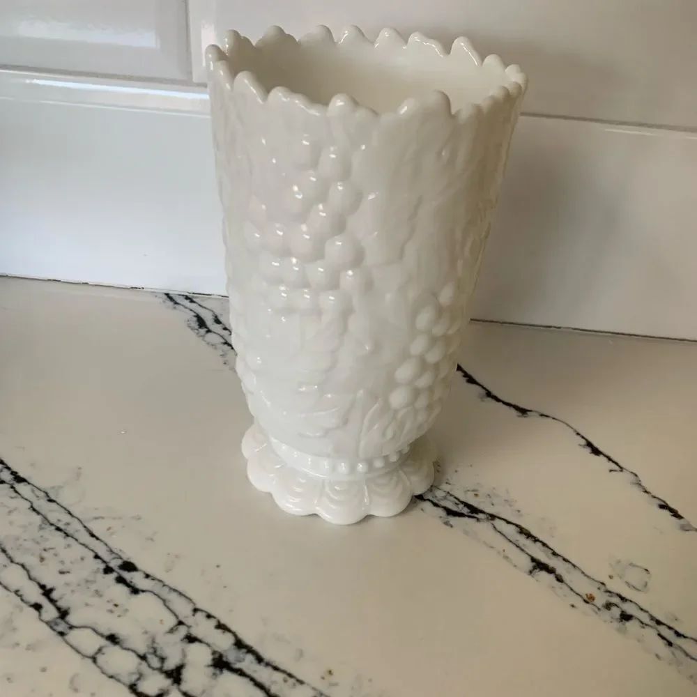 Elegant Milk Glass Vintage Vase